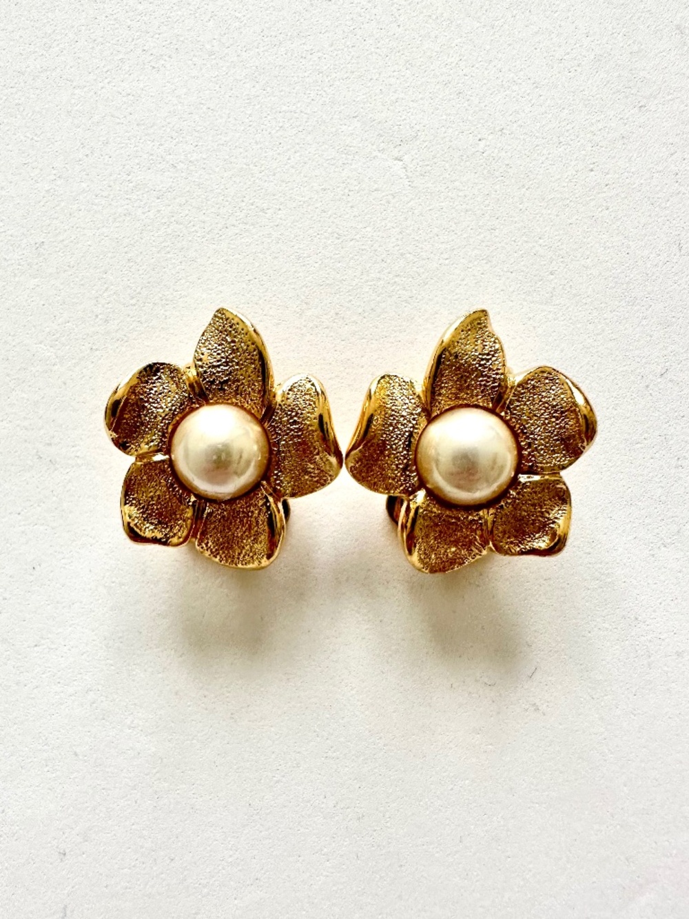 Vintage Signed Vogue Bijoux Gold Tone Flower Clip-On Earrings with Faux Pearle